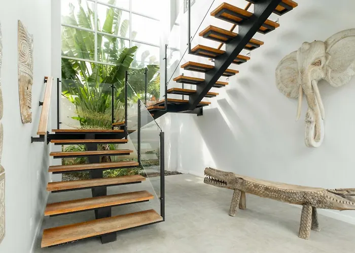 Villa Nikaia By Finder Seminyak (Bali)